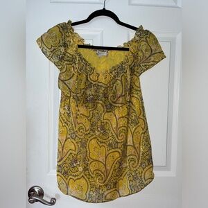 LOFT Yellow Paisley Flutter Slevev Lighweight Blouse Size 14